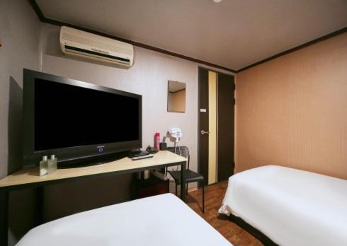 Hotel Grim Jongno Seoul Bagian luar foto